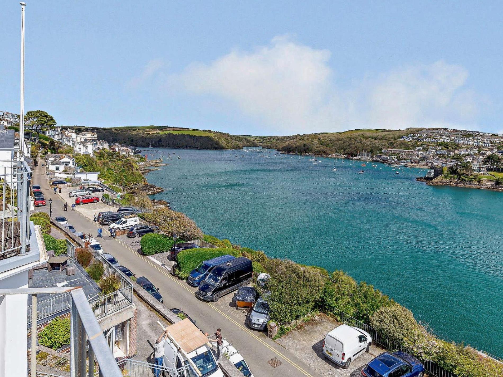 4 Bed In Fowey 82152 Apartment Bagian luar foto